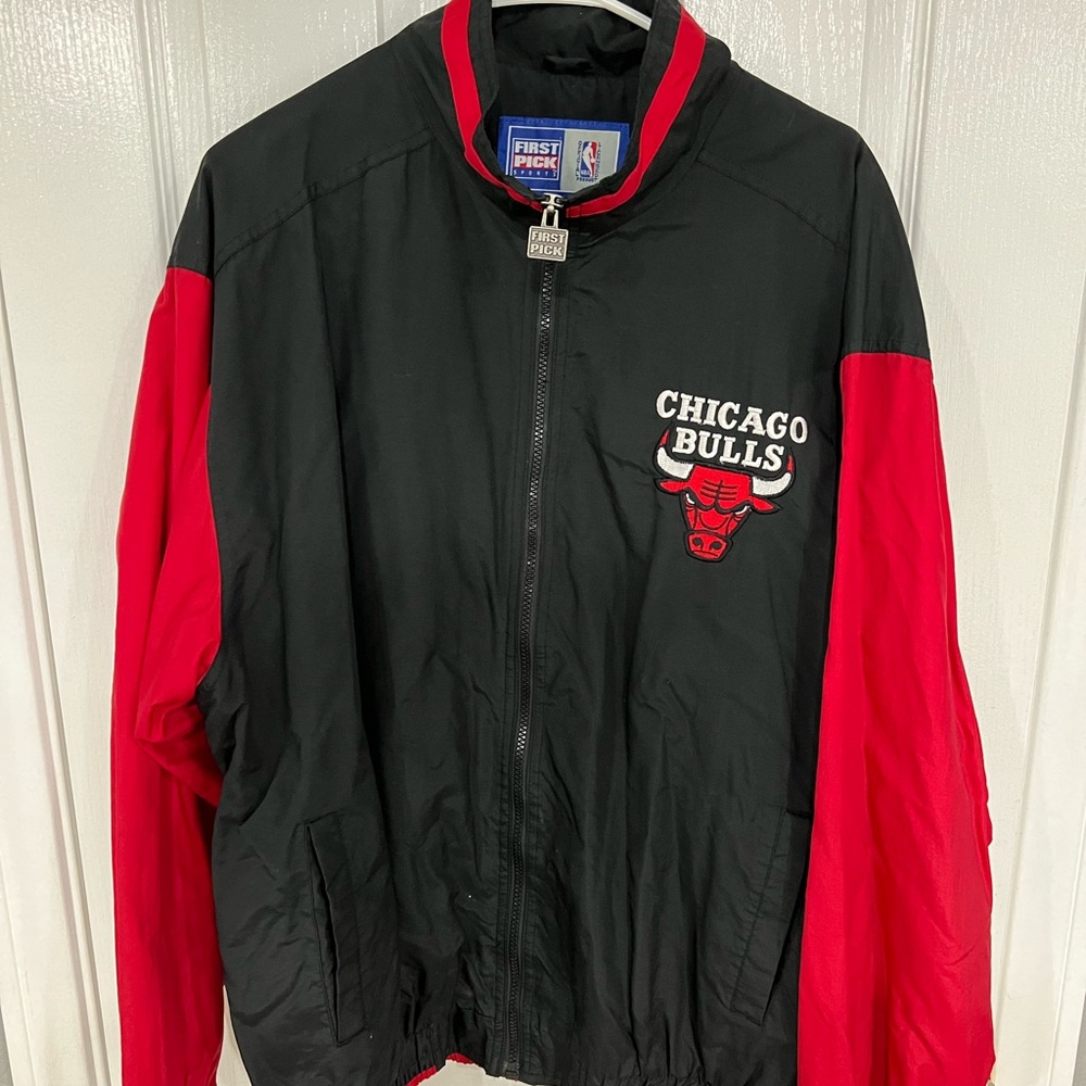 Vintage throw back X-Large first pick sports Chicago bulls